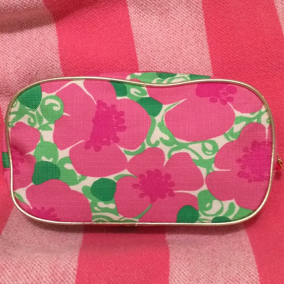 Lilly Pulitzer make up bag in excellent condition - Picture 2 of 8